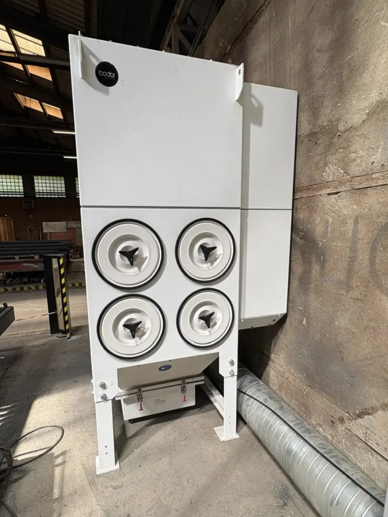Filtračná jednotka Topsinn TODC-8L pri laseri Bodor C4 12 kW
